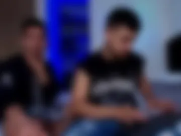 aron_santoro1 photo 2