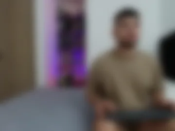 aron_santoro1 photo 6