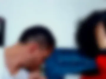 aronandmoli webcam preview