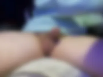 aroundyourankles live webcam preview