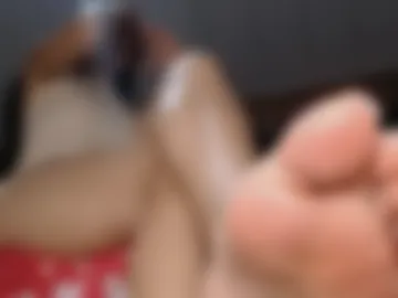 ash_nicefeet photo 3