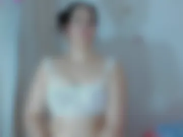 ashelydainii photo 2