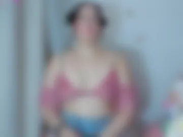 ashelydainii photo 5