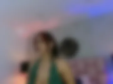 ashley_bruche photo 2