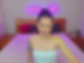 ashley_crashly live webcam preview