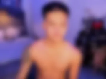asianhugescott photo 3