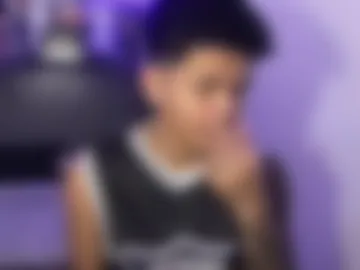asianhugescott photo 7