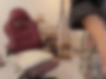 aura_sanders1 photo 2