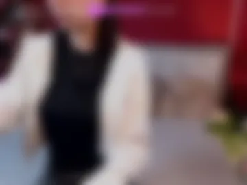 aurora_aksness photo 7