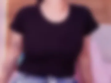 auroraa_miller webcam preview