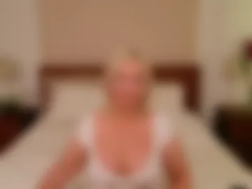 aussieblondemilf photo 6