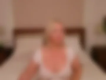 aussieblondemilf photo 5