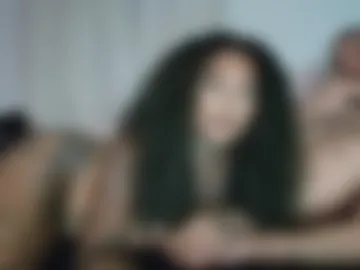 avaa_eve live webcam preview