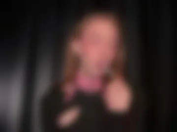 avril_pearly_ photo 2