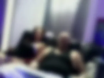 b3asy live webcam preview