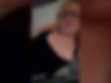 babymommasmilk live webcam preview