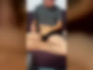 babyyourearichman live webcam preview
