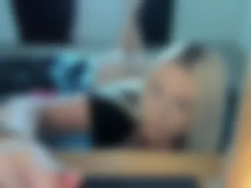 badgirlhalexxx photo 3