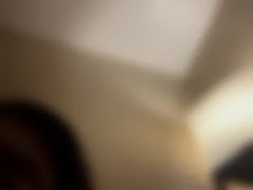 bambii_petite photo 8