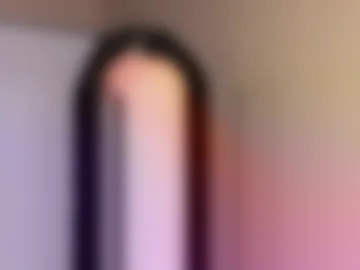 bambii_petite photo 3