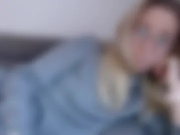 barelylegalblondy photo 4