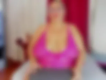 bbwsalome photo 2
