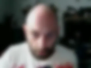 beardednjuicycock live webcam preview