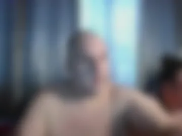 bearfootcanadian live webcam preview