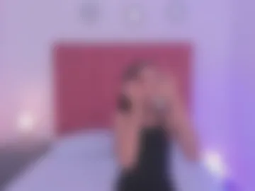 beele_and_evie photo 9