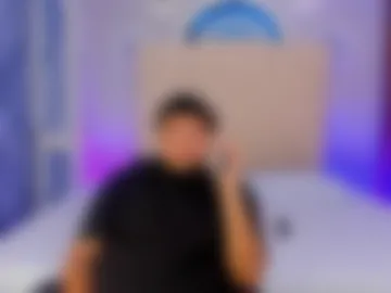 beele_and_evie photo 4