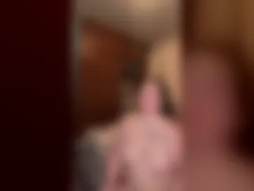 behindthelockeddoor live webcam preview