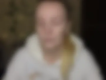 bella_hadatt photo 9