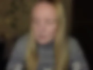 bella_hadatt photo 7