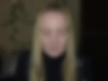 bella_hadatt photo 6