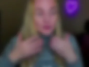 bella_hadatt photo 6