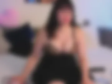 bella_hillss webcam preview