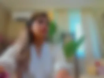 bella_posh webcam preview