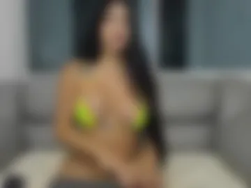 bellacarolainnn webcam preview