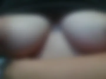 bellamilky webcam preview