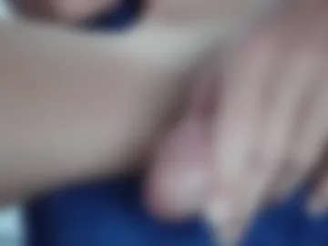 beyondmybriefs live webcam preview