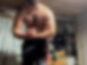 bigbackmuscles1296 photo 8