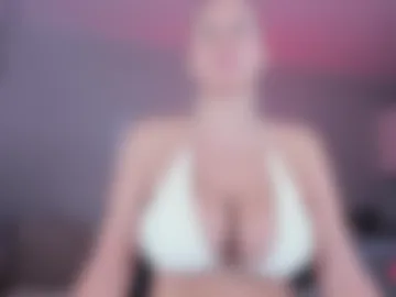 bigboobsalise photo 5
