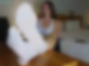 bigbrainbaddie webcam preview
