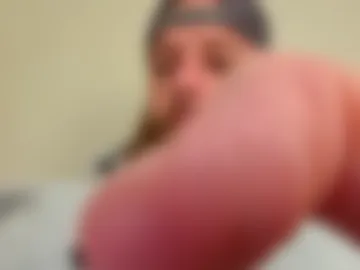 bigdickitalian137 live webcam preview