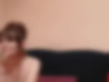 bigpussylipskiss photo 2