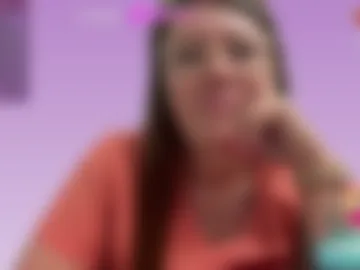 bigtithottiex3 photo 4