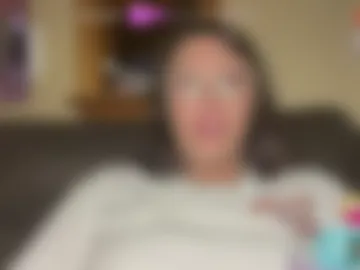 bigtithottiex3 photo 2