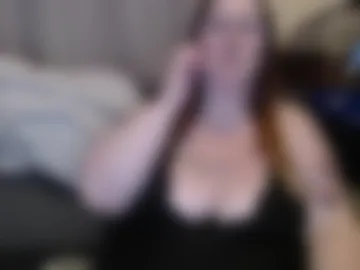 bigtitsgirl9991 photo 3