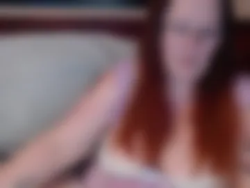 bigtitsgirl9991 photo 2