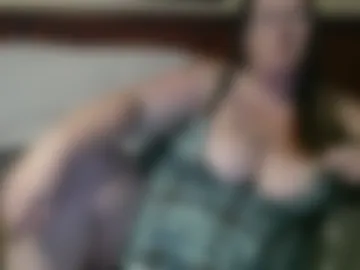bigtitsgirl9991 photo 2